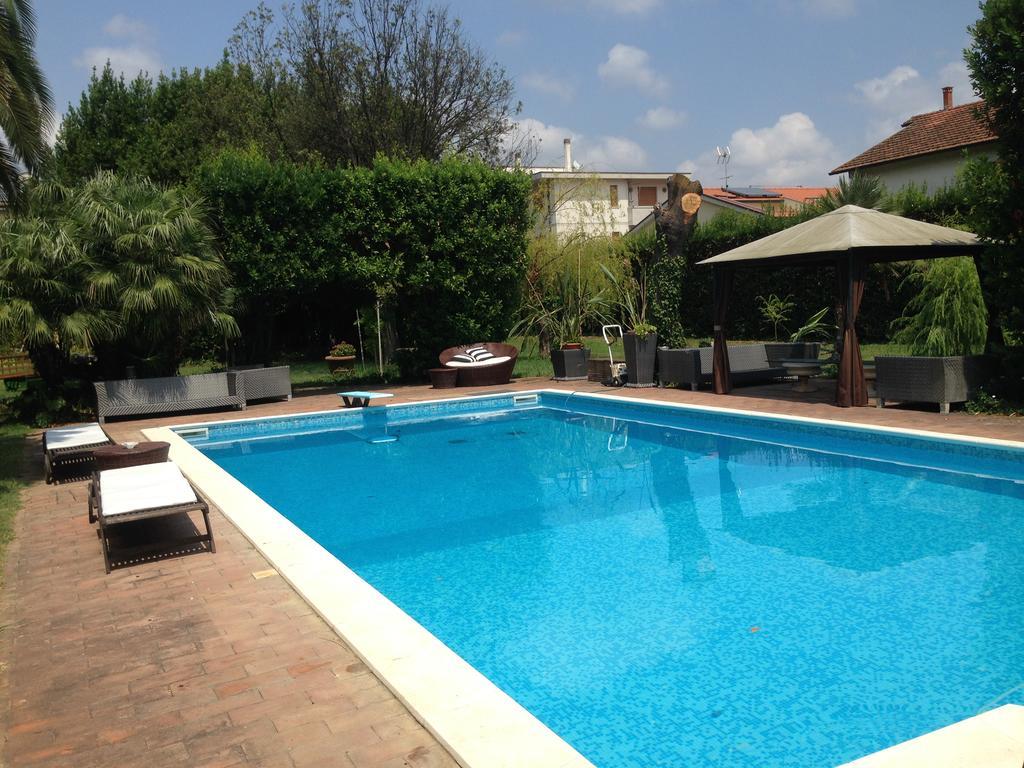 Villa Guelfi Cascina Zewnętrze zdjęcie